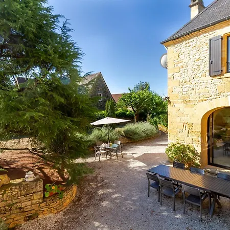 D'hotes Les Clauzels Bed & Breakfast